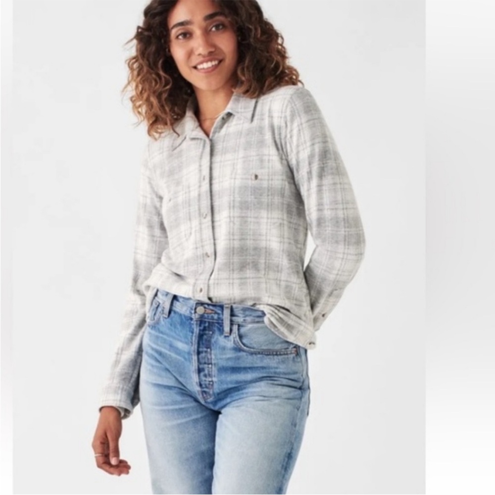 Faherty Women’s Legend Sweater Shirt - Size XXS
